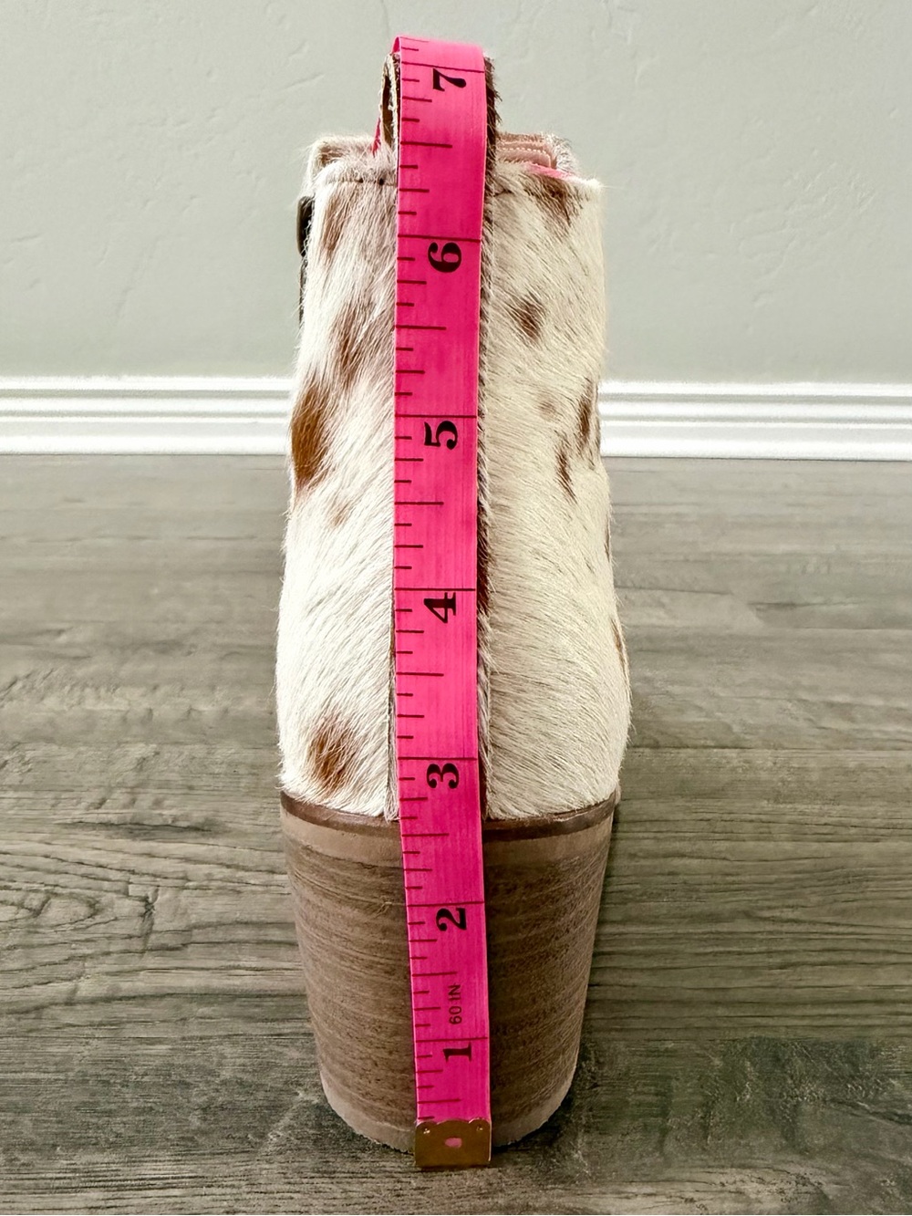 Myra Proton Hair On Cowhide Western Ankle Booties Womens Size 10 Brown White - Picture 11 of 11